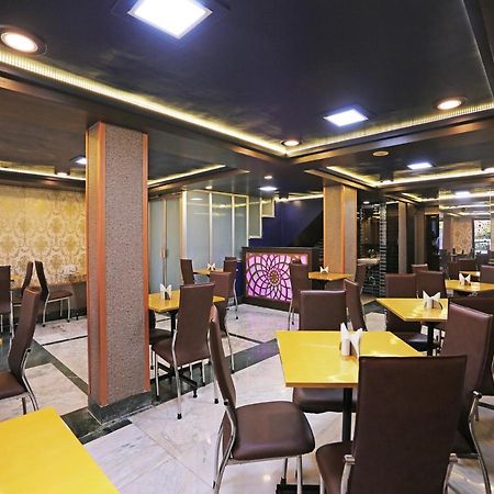 Oyo 1126 Hotel Bengal Inn Kalkutta Kültér fotó